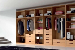 CLOSETS EN MADERA